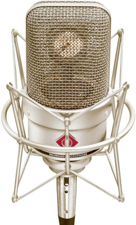 Neumann TLM 49 with K&M 210/9, K&M 23966 and Mogami Gold Studio 25' - Angle