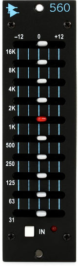 560